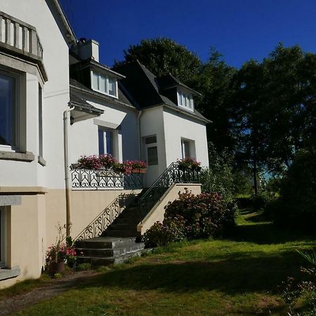 Vallee Des Ardoisieres Mael-Carhaix Exteriör bild